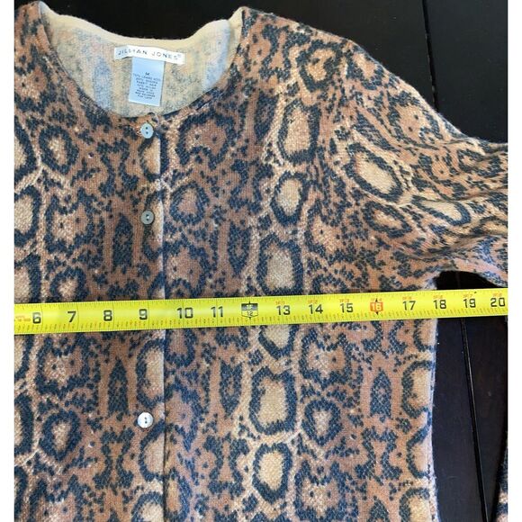 Jillian Jones Cardigan Sweater Women's M Lambs Wool Angora  Snakeskin Pattern - Picture 4 of 5